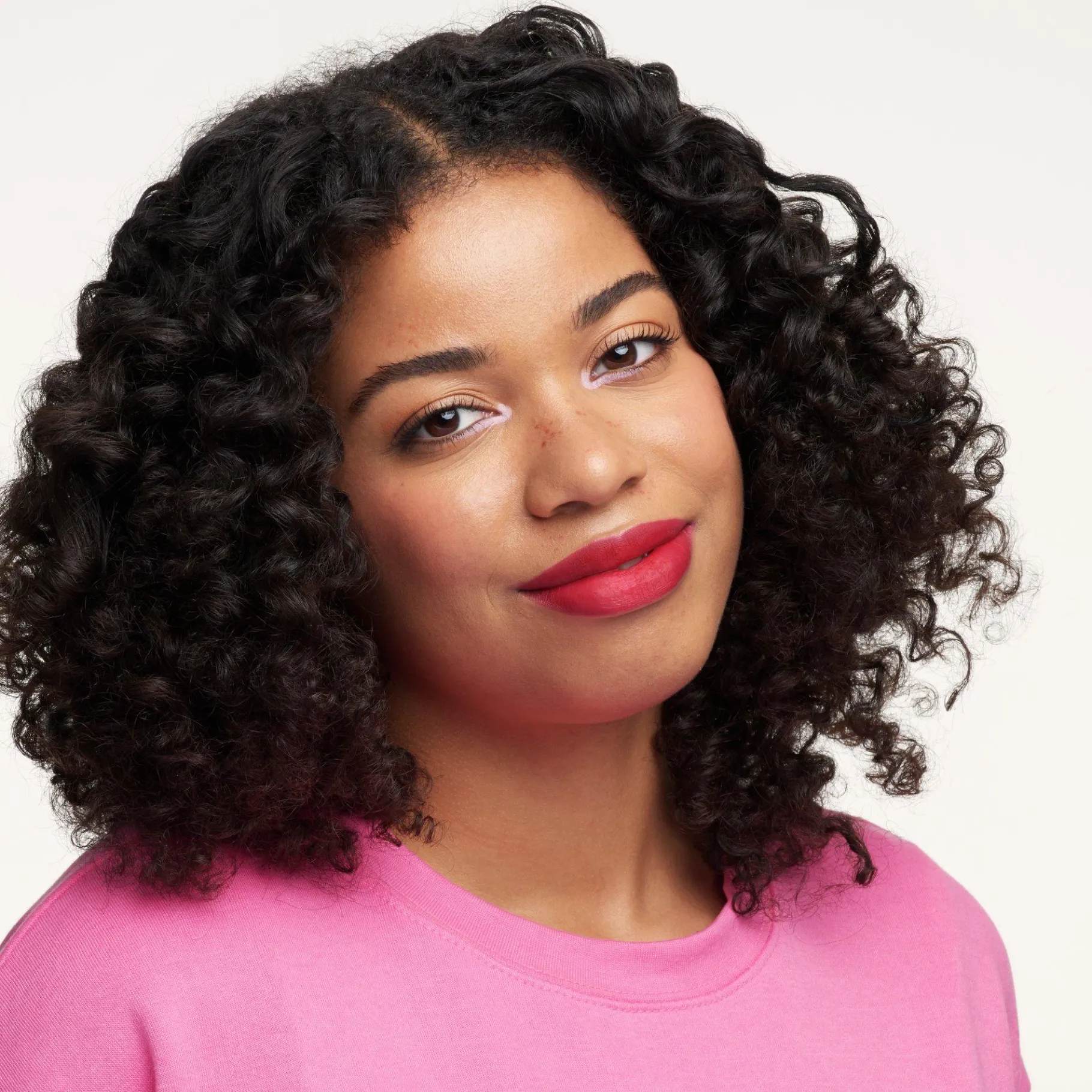 essence Barra De Labios>Barra de labios líquida 8h matte
