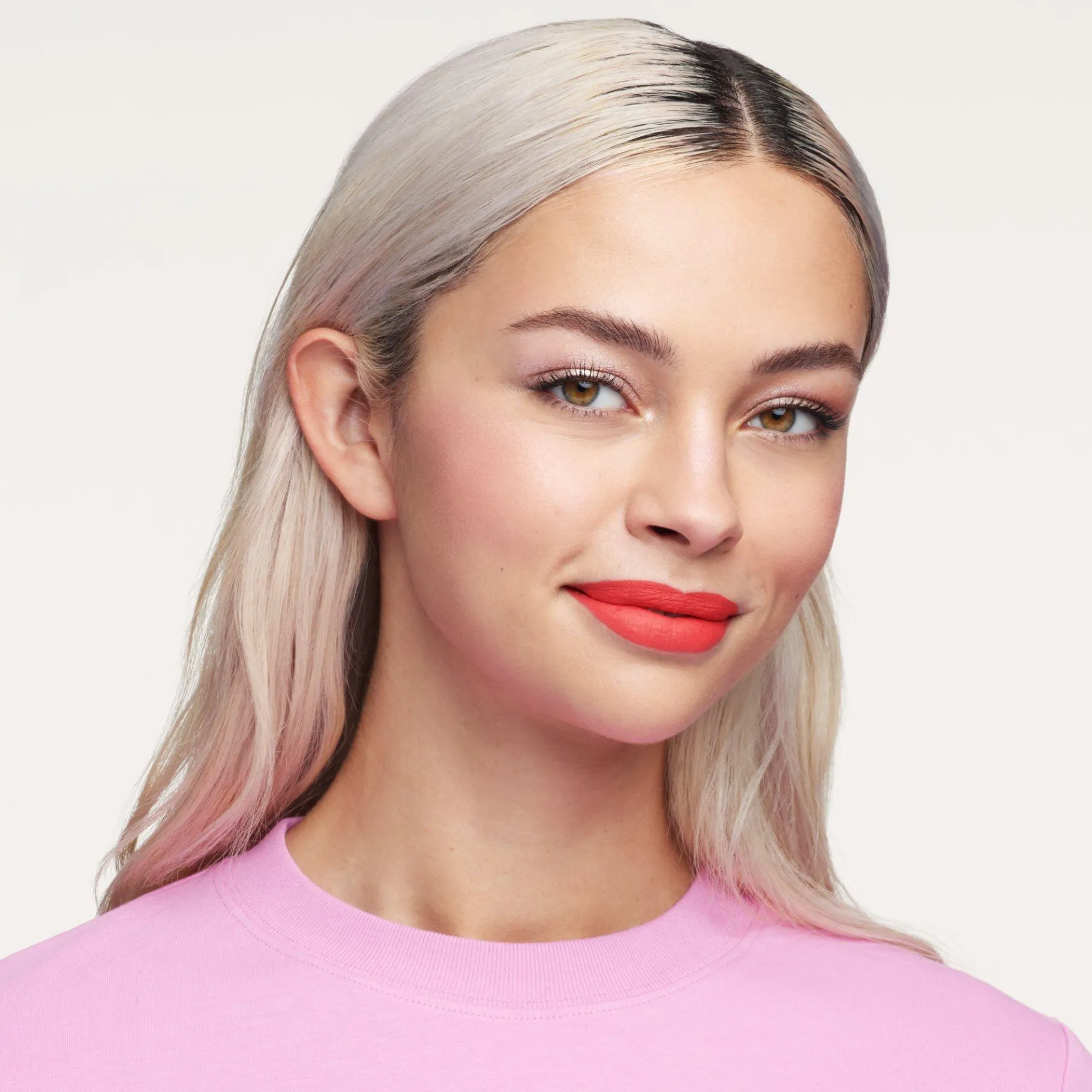 essence Barra De Labios>Barra de labios líquida 8h matte