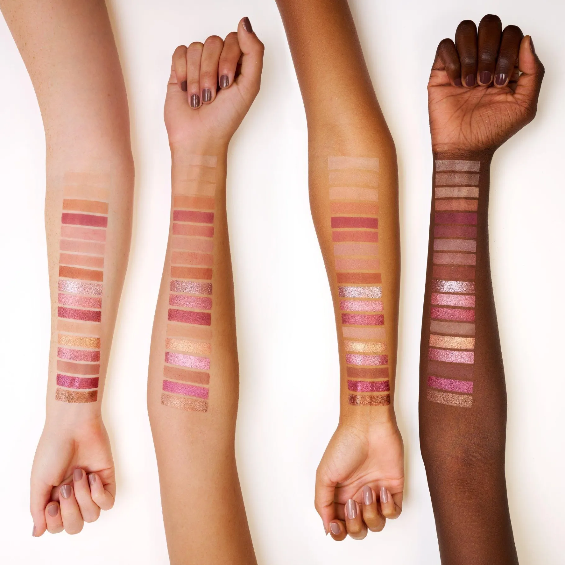 essence Sombra De Ojos>Blooming Wings paleta de sombras de ojos