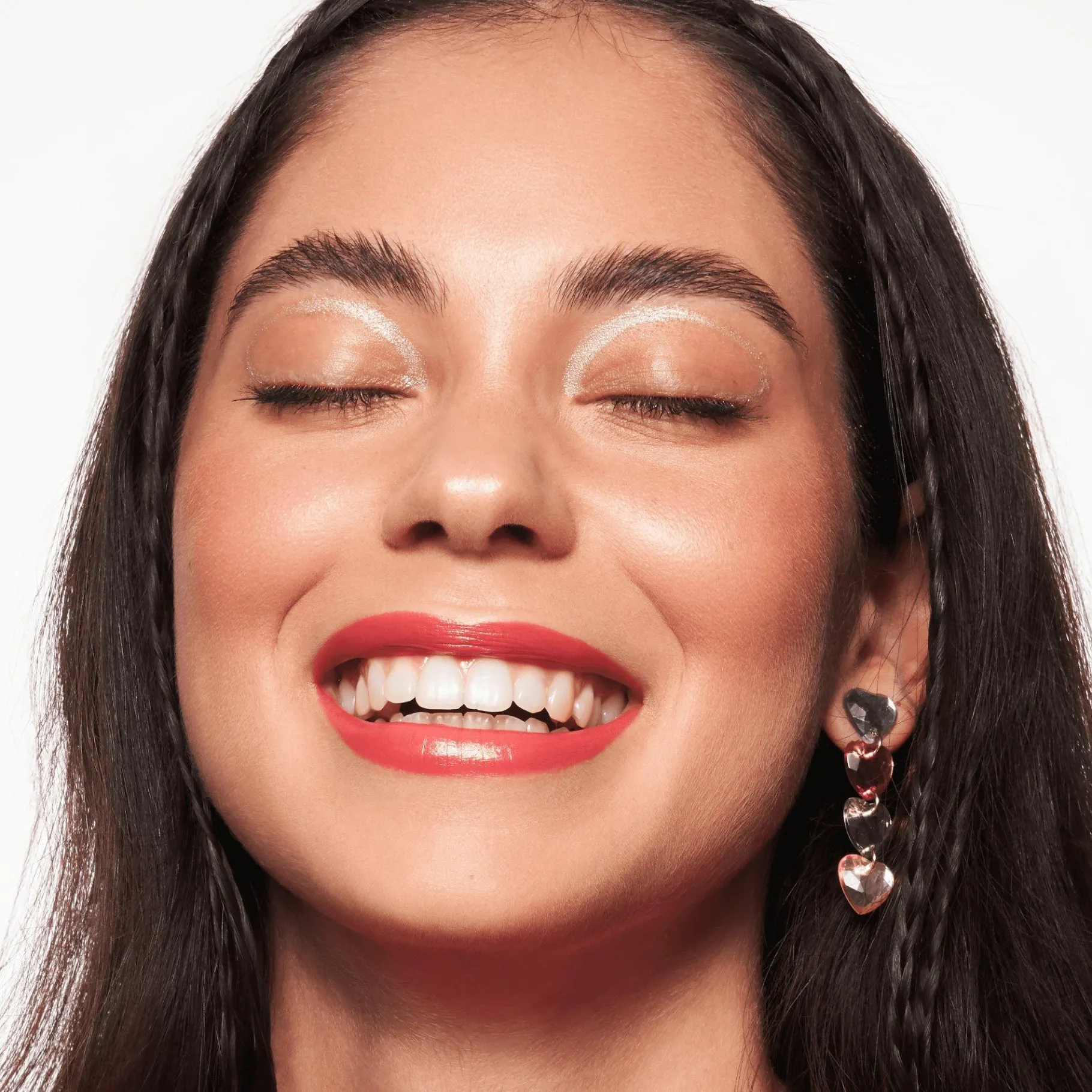 essence Barra De Labios>caring SHINE barra de labios con colágeno vegano
