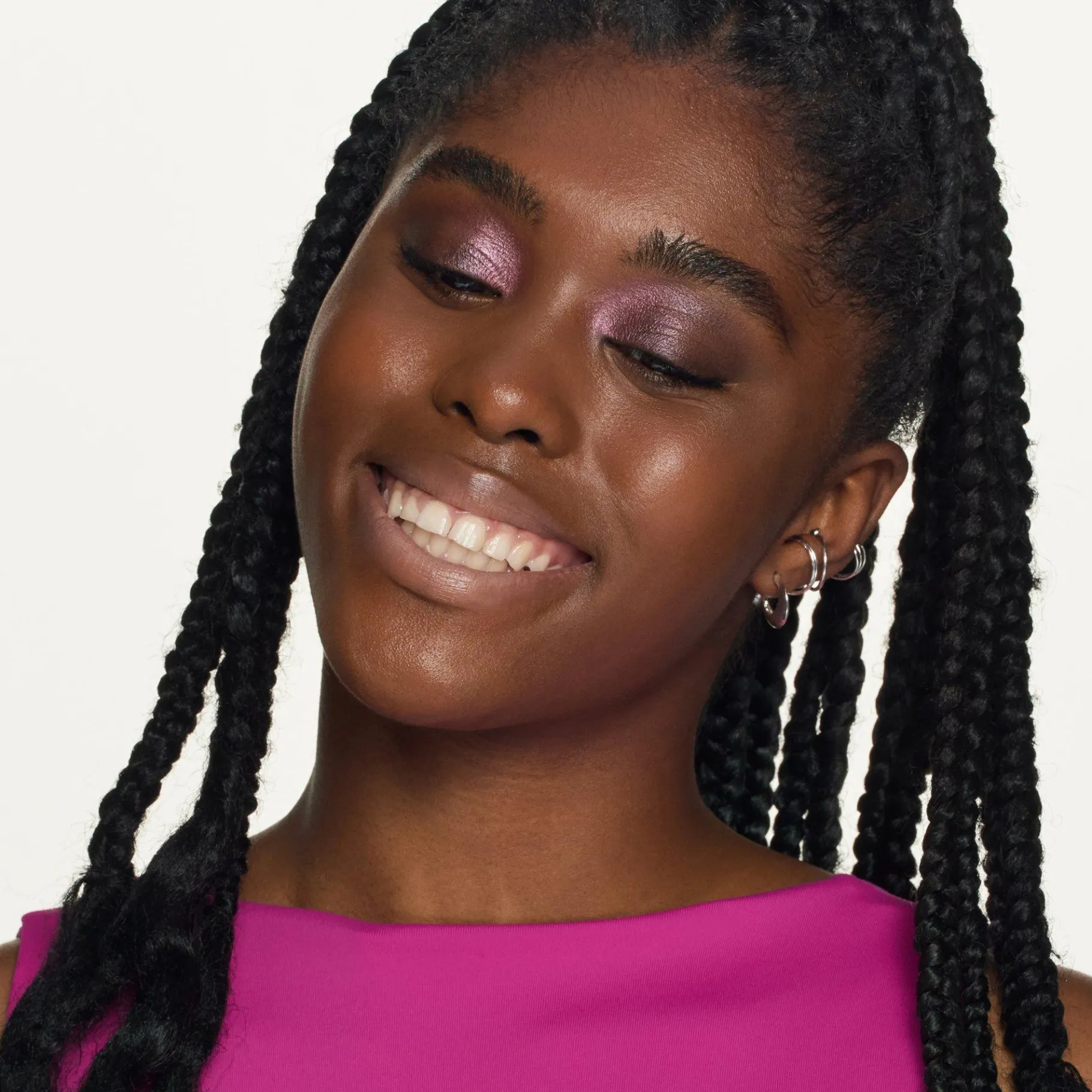 essence Barra De Labios>caring SHINE barra de labios con colágeno vegano