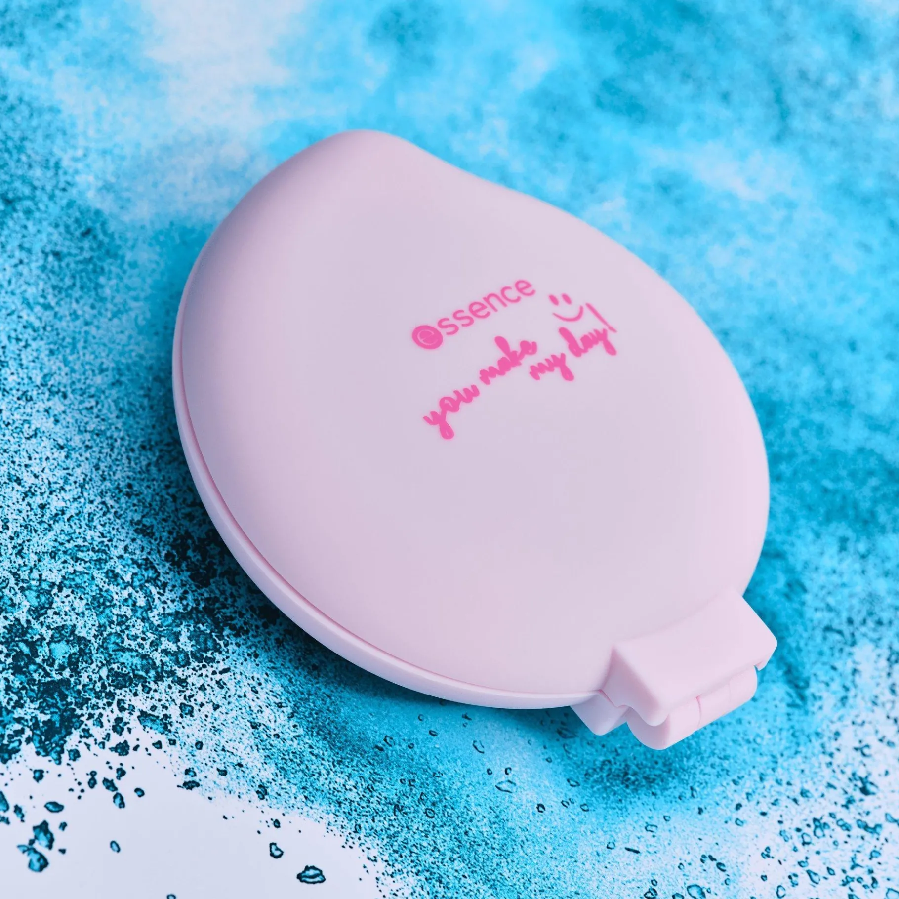 essence Accesorios>Cepillo y espejo de bolsillo you make my day!