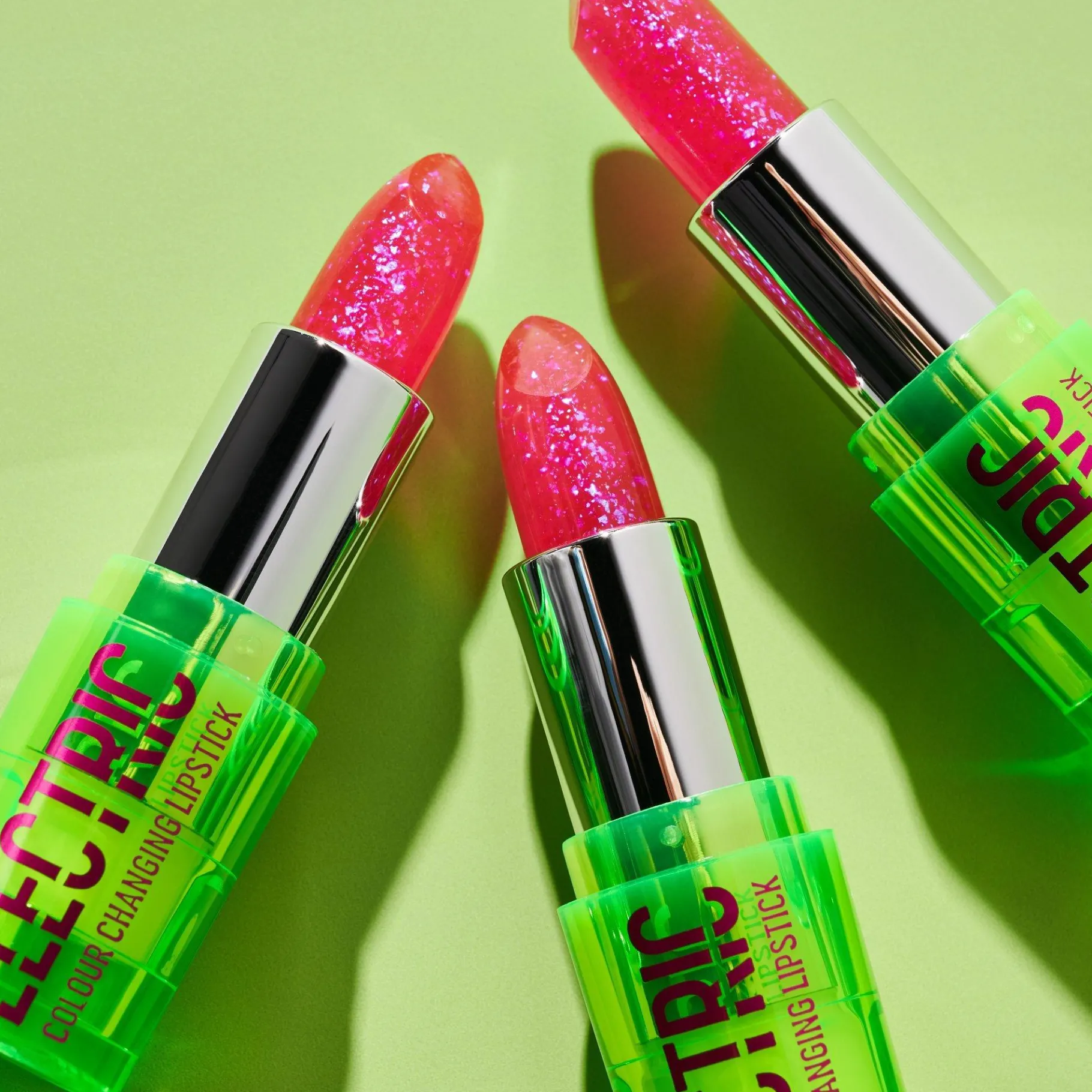 essence Cuidado Labial|Barra De Labios>ELECTRIC GLOW barra de labios que cambia de color