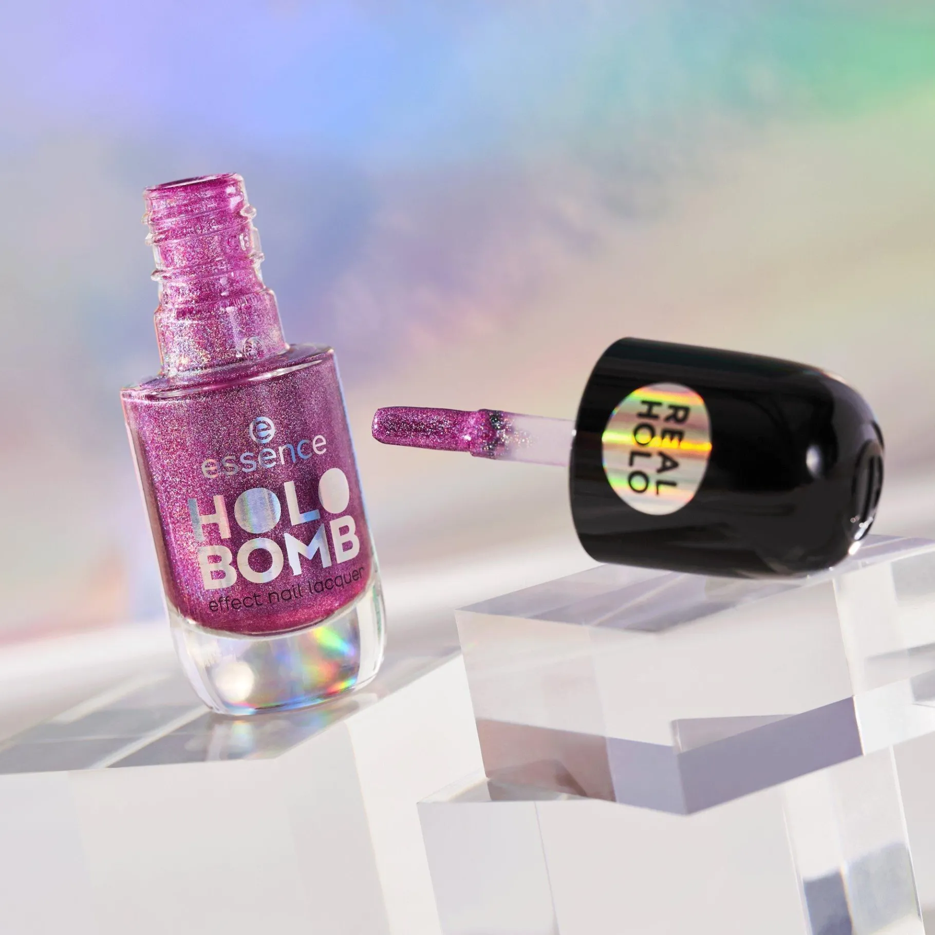 essence Esmalte De Uñas>Esmalte de uñas HOLO BOMB effect