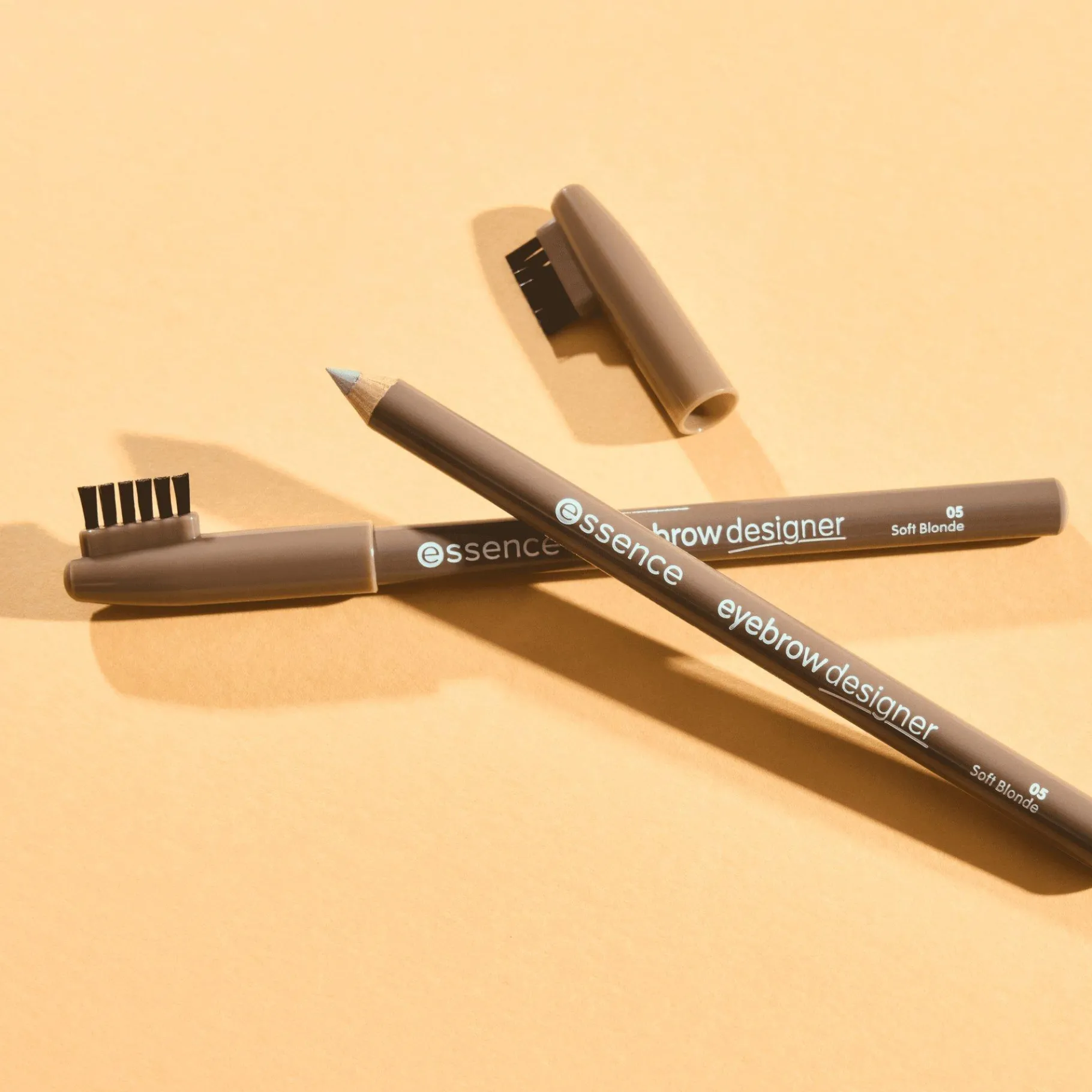 essence Cejas>eyebrow DESIGNER lápiz cejas