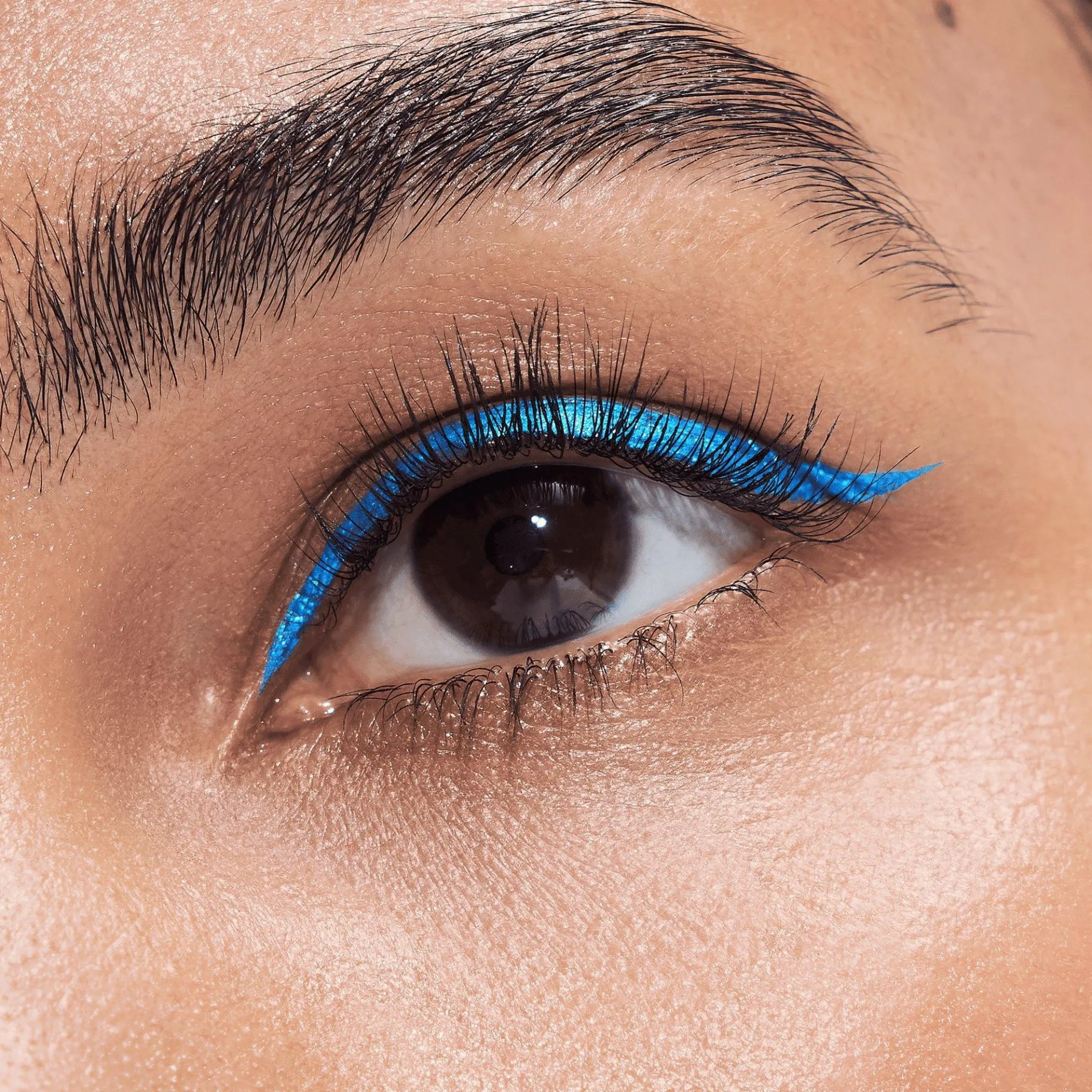 essence Eyeliner Y Lápices De Ojos>Eyeliner metálico Finding Dory de Disney Pixar