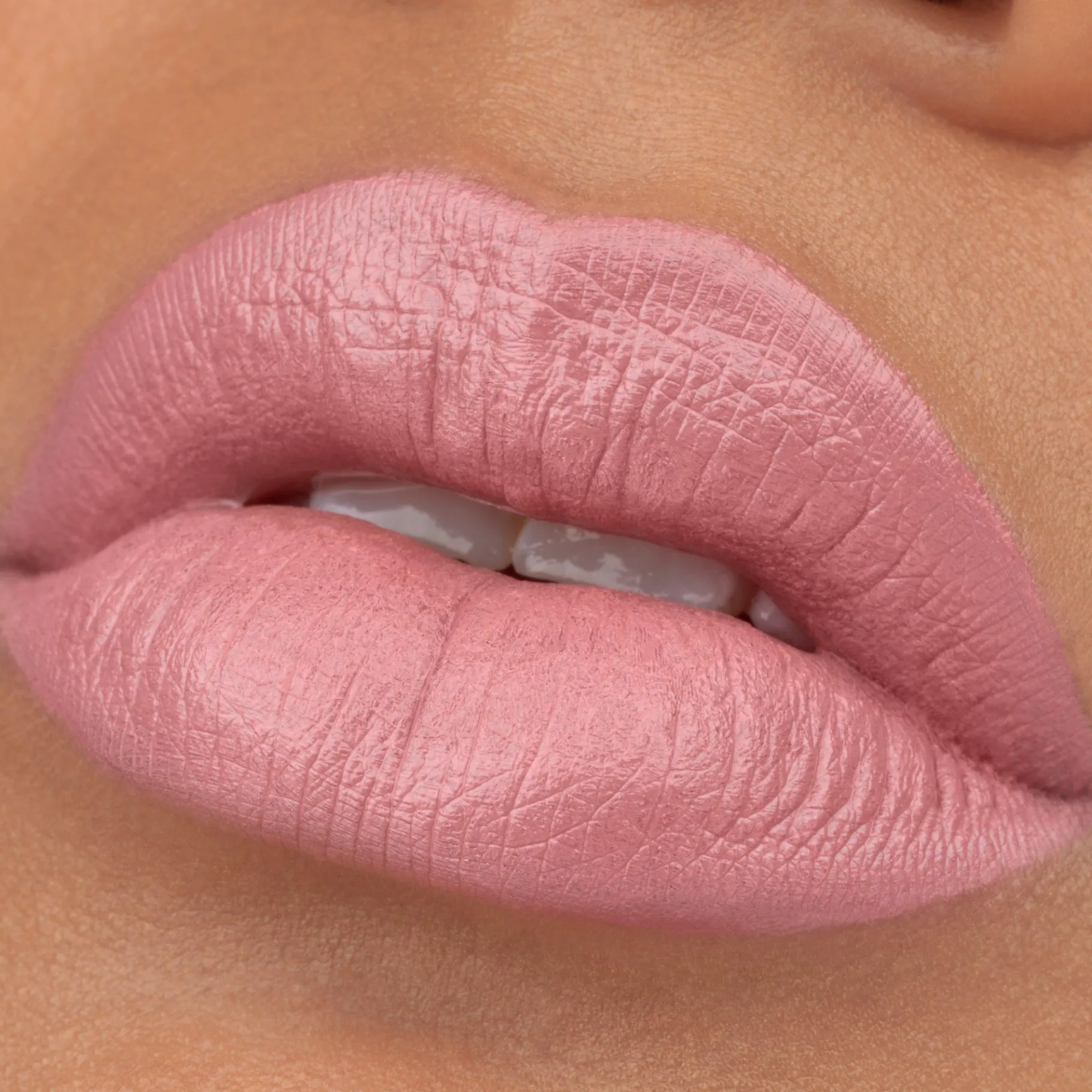 essence Barra De Labios>hydra MATTE barra de labios