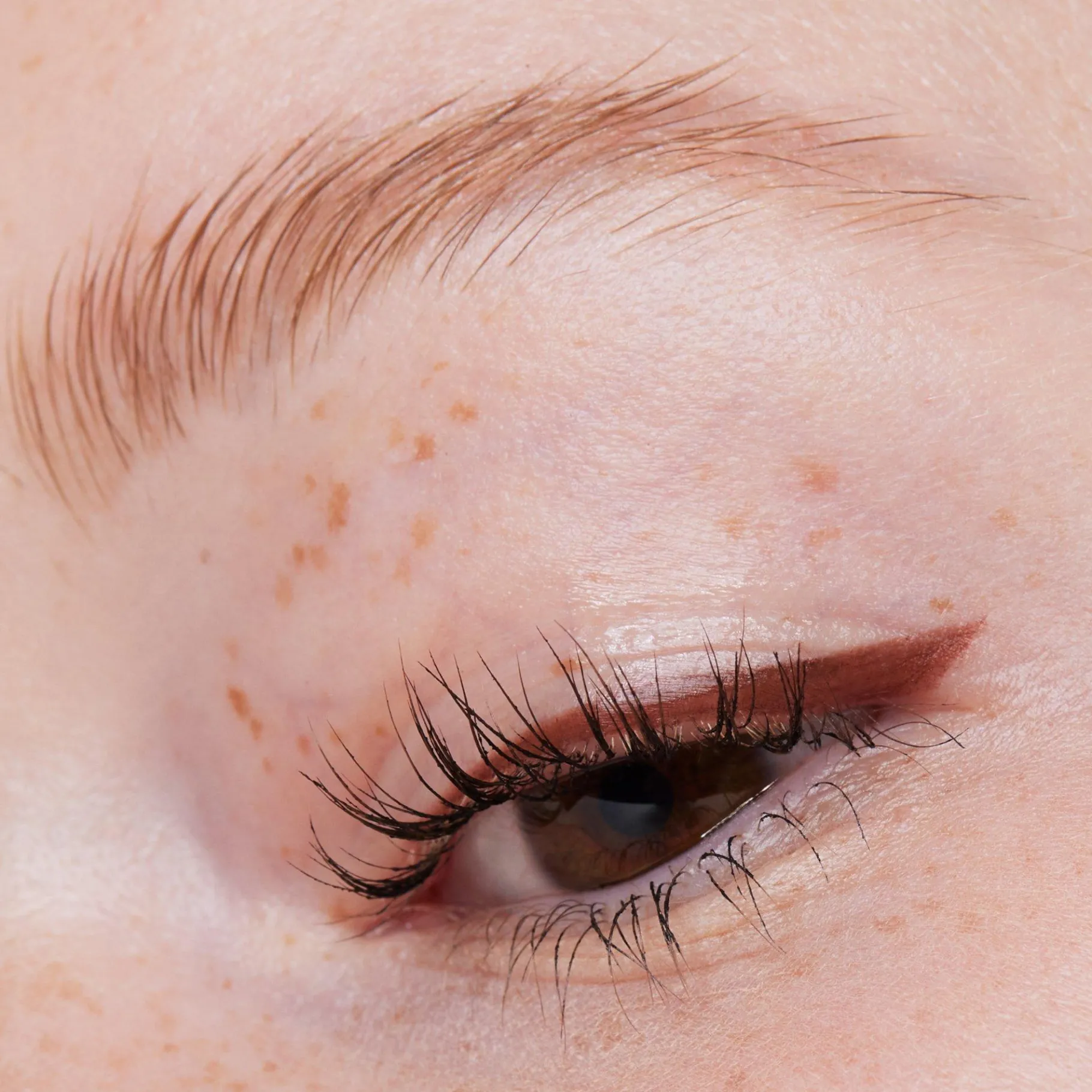 essence Eyeliner Y Lápices De Ojos>Lash PRINCESS eyeliner marrón