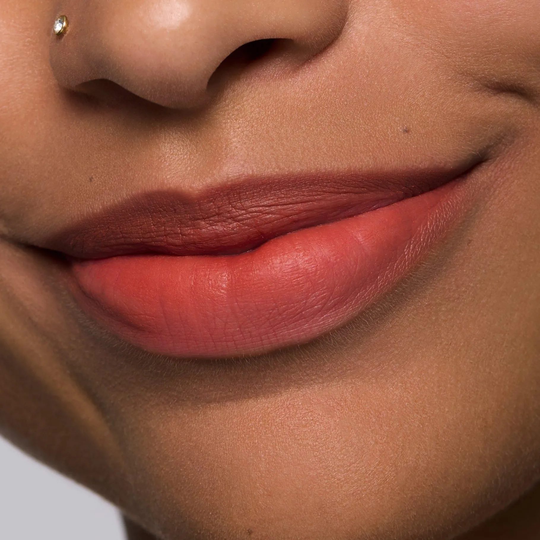 essence Barra De Labios>Mousse labial softt touch