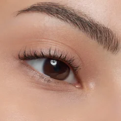 essence Cejas><noscript><img width=