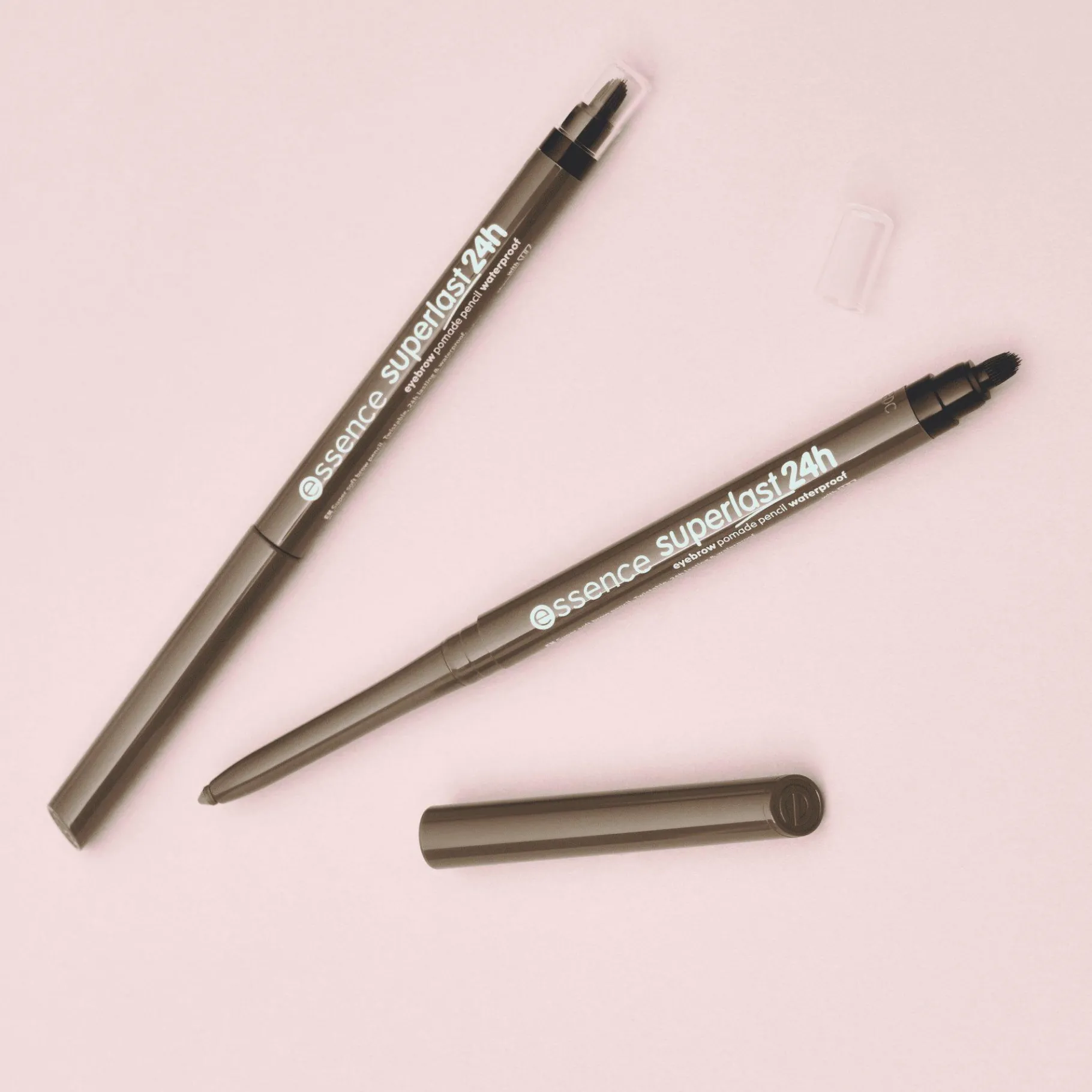 essence Cejas>SUPERLAST 24h lápiz pomada para cejas resistente al agua